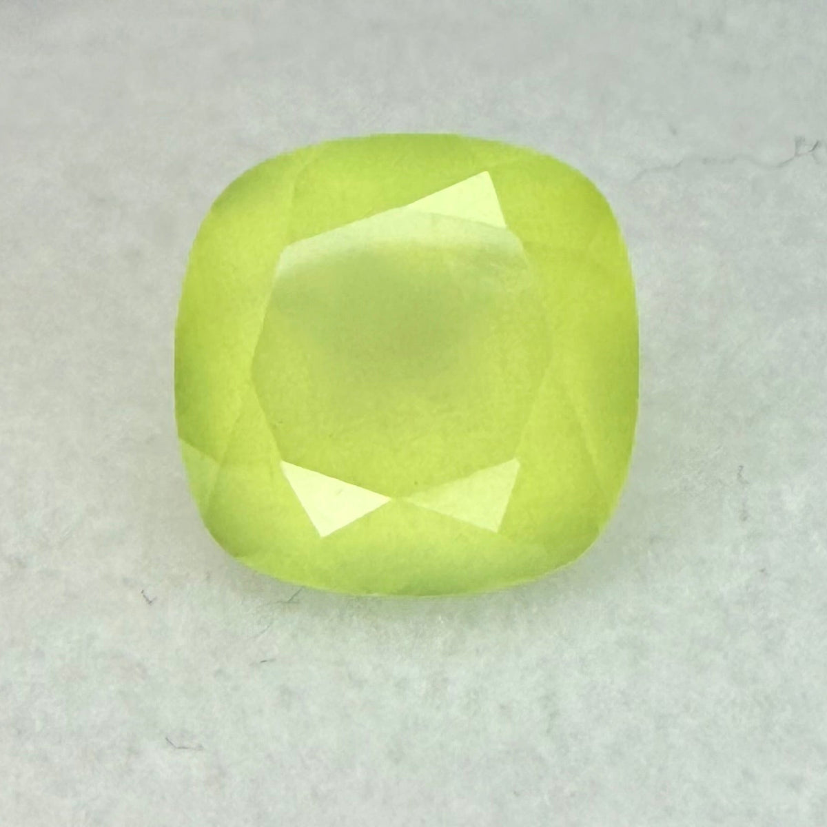 Prehnite, 9mm Cushion Cut