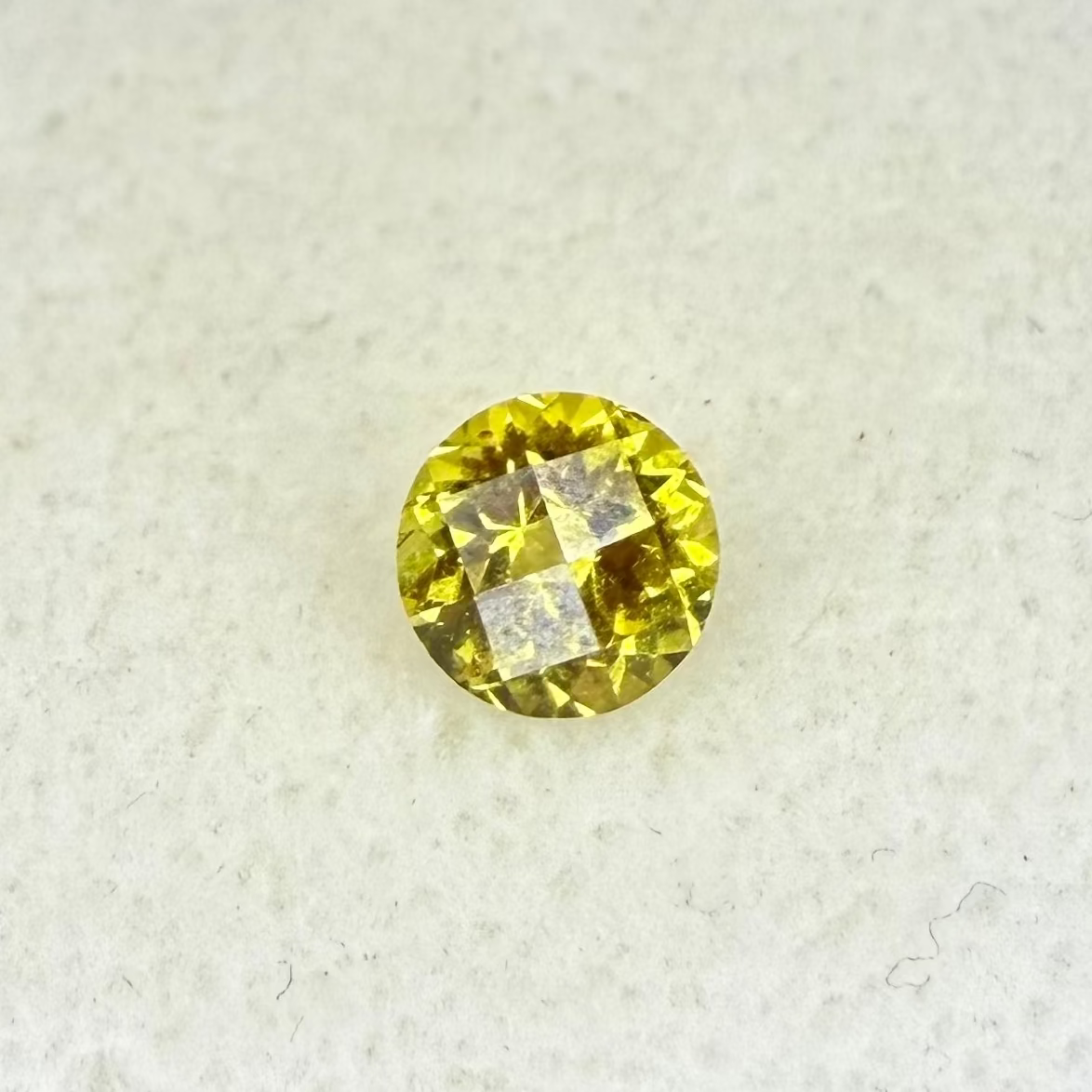 Old Stock Mali Garnet, 5.5mm Round Cut Checkerboard Top, .94 Carats