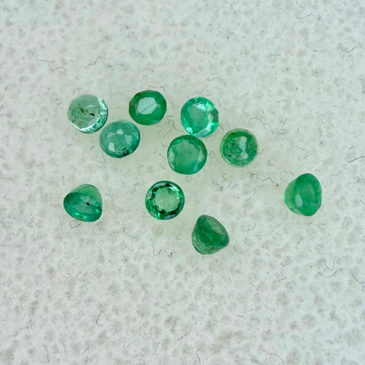 Columbian Emeralds, 2.25mm Round Cut, 10 Piece Lot, Oiled