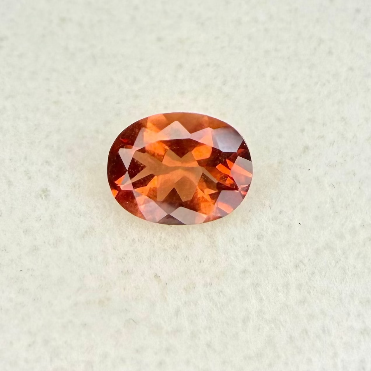 Red Andesine Labradorite, 8x6mm Oval Cut, 1.05 Carats