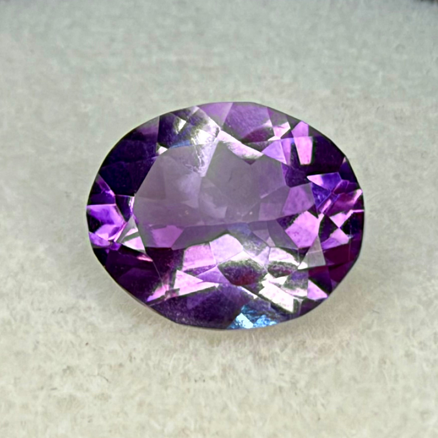 Brazillian Amethyst, 11x9mm Oval Cut, Ave Ct Wt 3.21